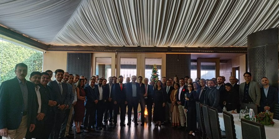 Christmas lunch pic 2