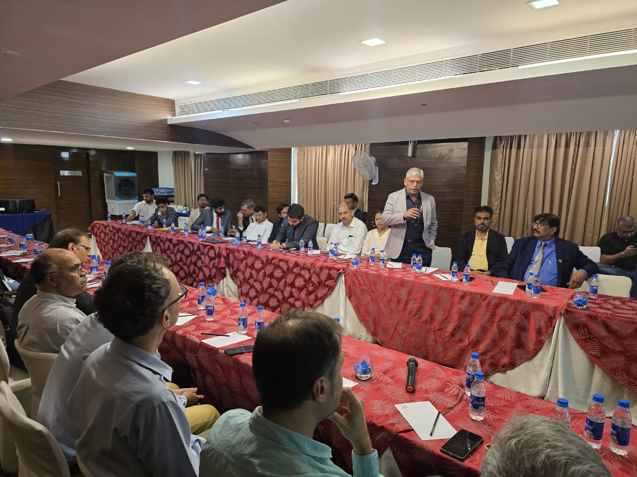 WhatsApp Image 2025-12-04 at 13.40.36